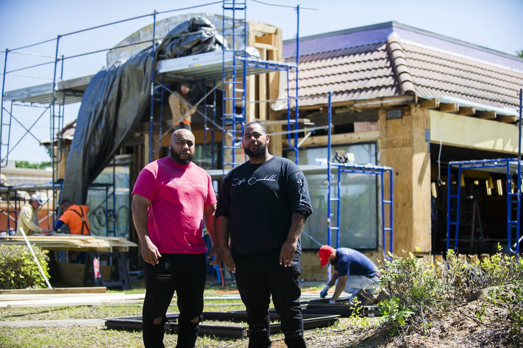 'Trying to build up our side of town': Cafe moves into Taco Bell space along Evangeline Thruway